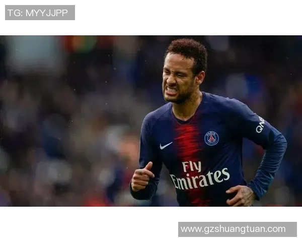 摩洛哥足球球星齐的成长历程与辉煌成就深度解读 摩洛哥足球球星齐的成长历程与辉煌成就深度解读