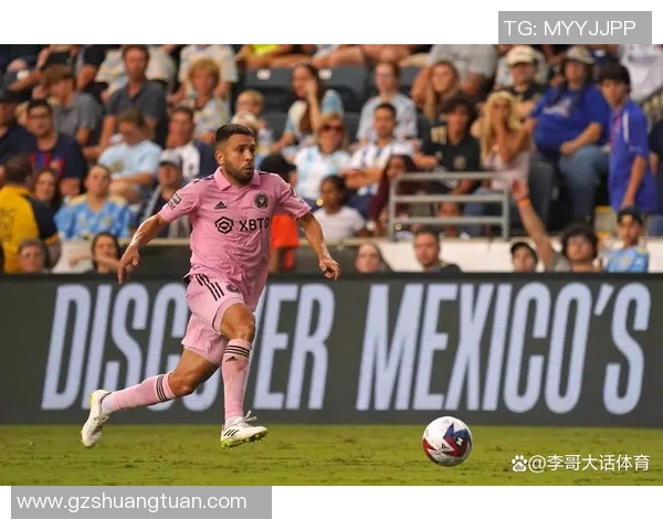 足球传奇逐一谢幕，历史巨星纷纷退役，足坛新老更替引发热议